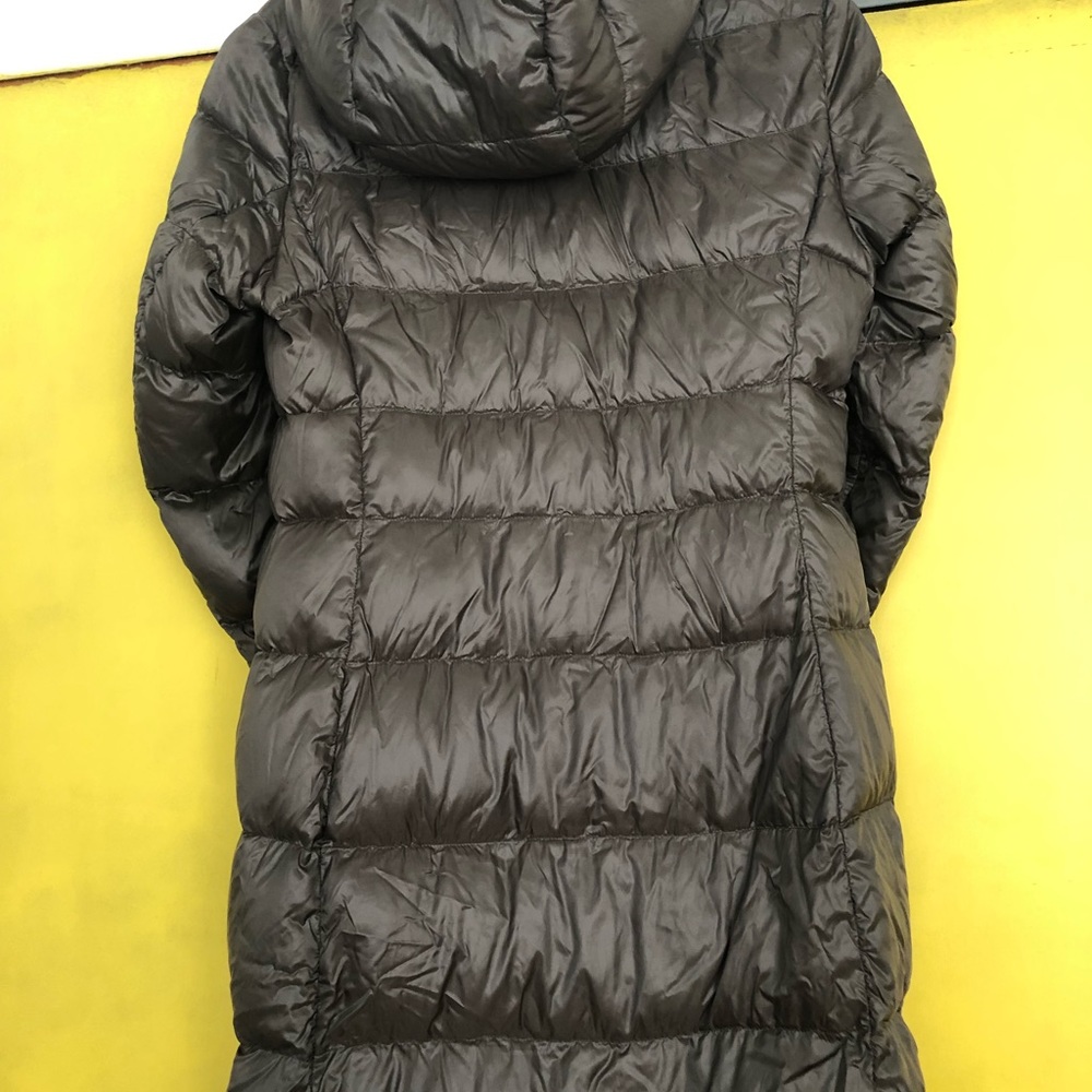 Down jacket - Picture 3 of 3